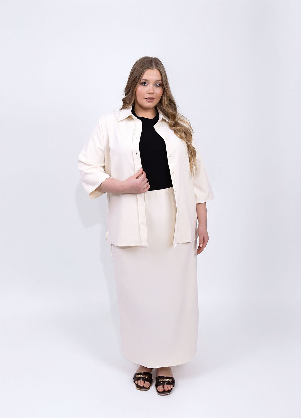 SLIM A-LINE SKIRT
