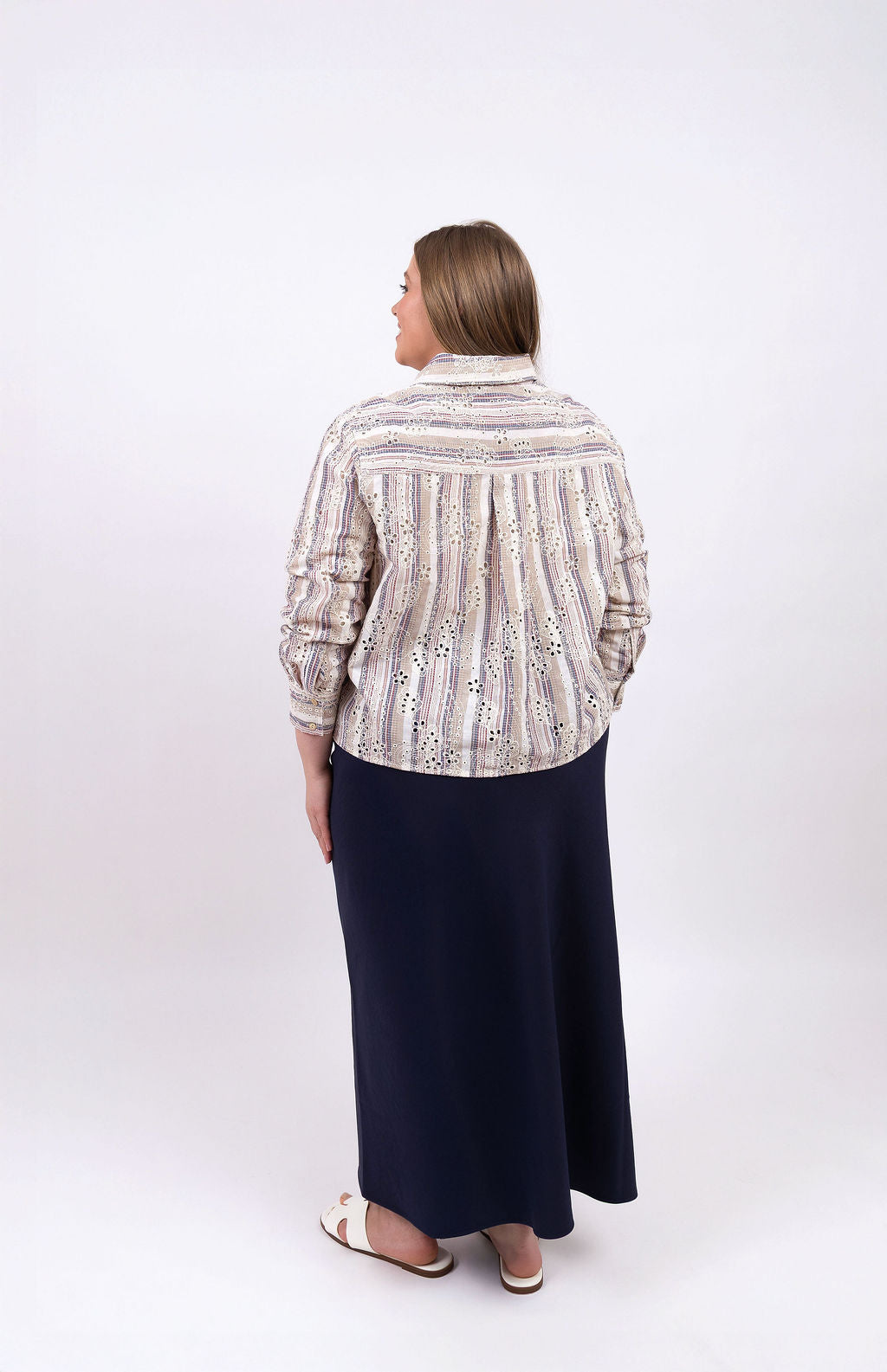 CROP BLOUSE EYELET LACE