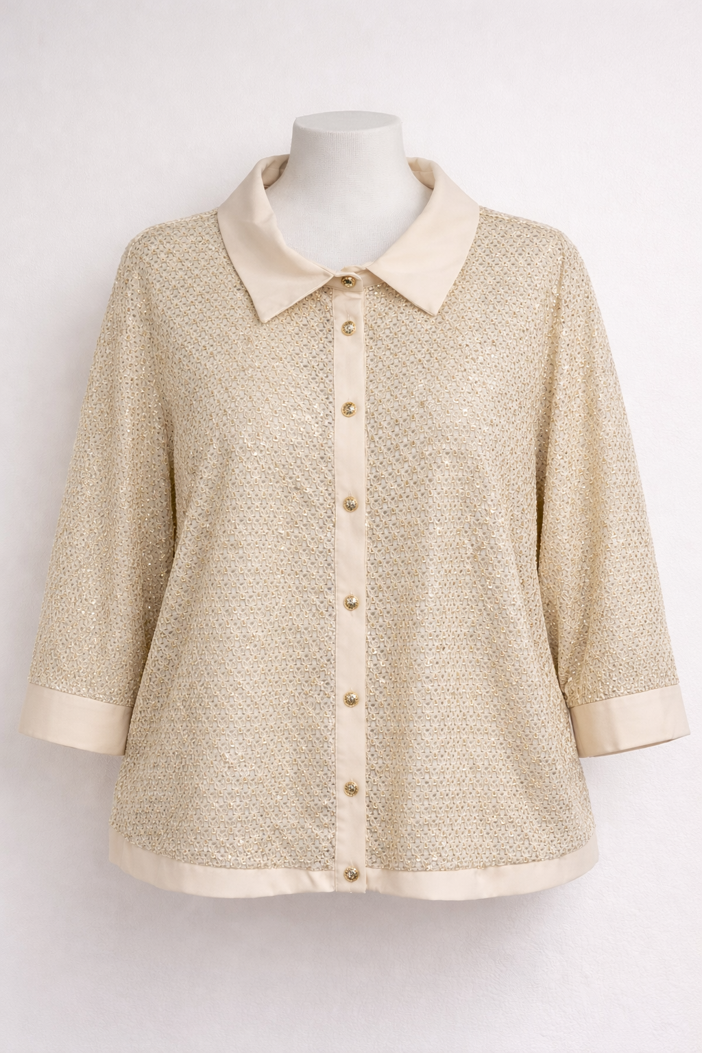 THE GOLDEN HOUR BUTTON TOP