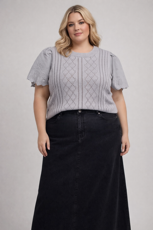 HEIRLOOM LACE KNIP TOP