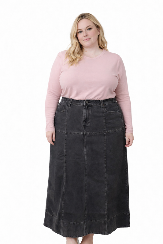 THE ESSENTIAL BLACK DENIM SKIRT