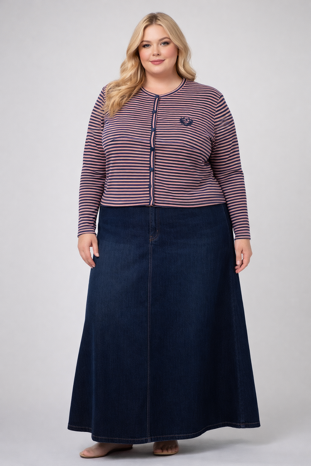ICON CARDI TEE