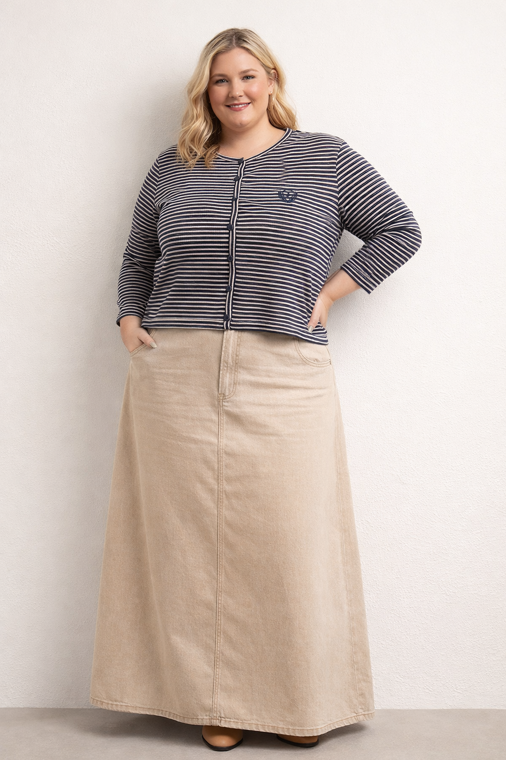 ICON CARDI TEE