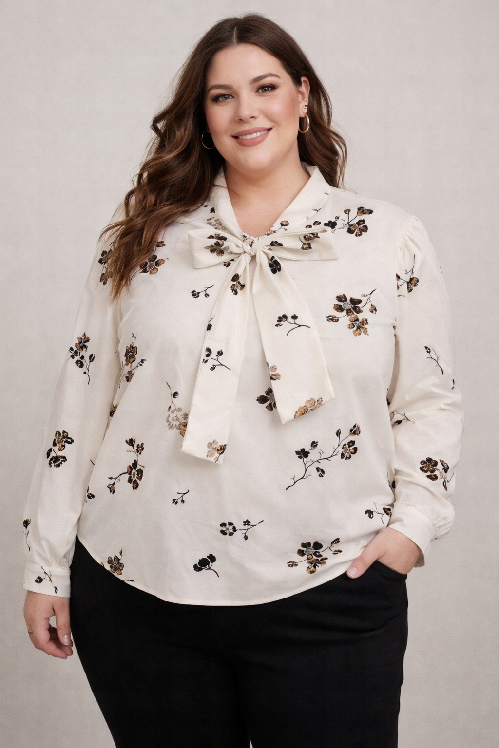 WHITE MINI TULIP SEQUIN BLOUSE